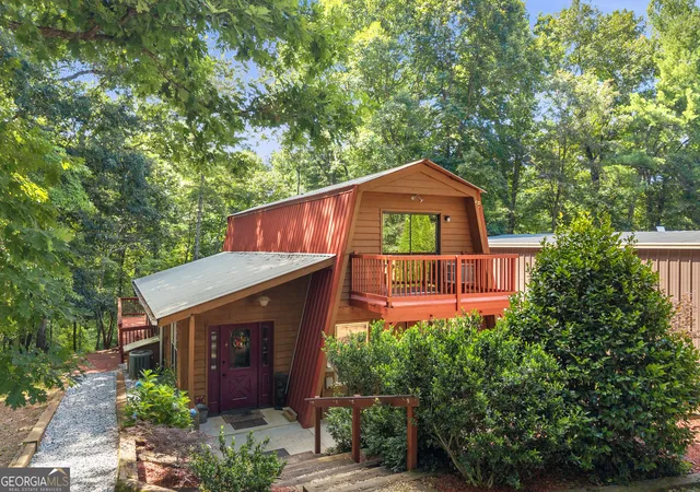 Homes for sale in Cleveland, GA | 38 Morwood Valley Trail, Cleveland, GA 30528 | MLS# 10801943