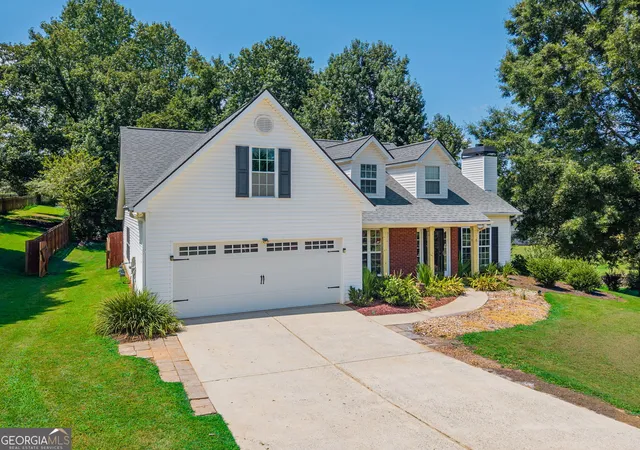 1st image of 6078 Hillsdale Cir, Flowery Branch, GA 30542 | MLS# 10824312
