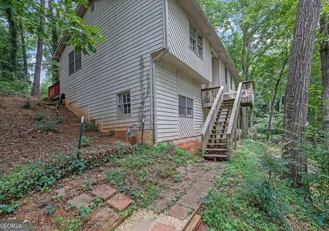 Photo 3 of Single family home for sale at 131 Little Brook Dr, Woodstock, GA 30188 | MLS# 10811981 | Listing updated on 2026-09-01