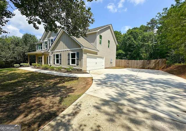 Homes for sale in Hogansville, GA | 371 Hillcrest Rd, Hogansville, GA 30230 | MLS# 10780571