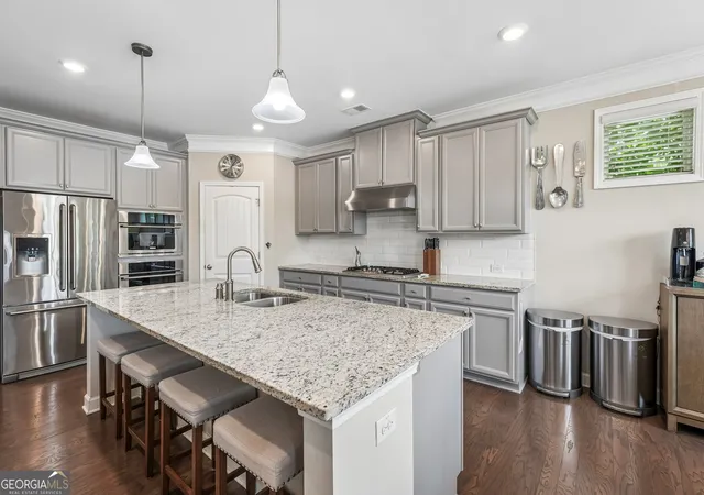 Photo 3 of Single family home for sale at 2545 Chalgrove Ct, Cumming, GA 30040 | MLS# 10802786 | Listing updated on 2026-10-07
