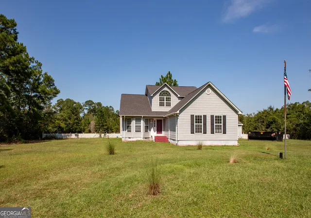 Single family home for sale at 2620 Gibbs St, Waycross, GA 31503 | MLS# 10828686
