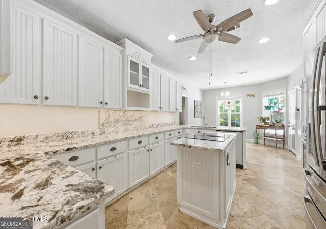 Photo 4 of Single family home for sale at 102 Laurel Grove Rd, Brunswick, GA 31523 | MLS# 10823528 | Listing updated on 2026-08-25