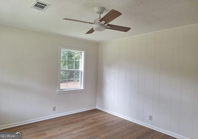 16th image of 401 Fairwoods Dr, Valley, AL 36854 | MLS# 10824566