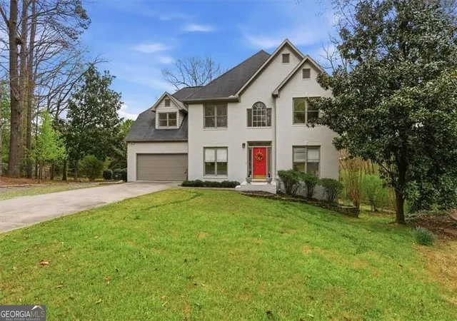Photo 1 of Single family home for sale at 3560 Rosewicke Dr, Cumming, GA 30040 | MLS# 10822629 | Listing updated on 2026-09-11