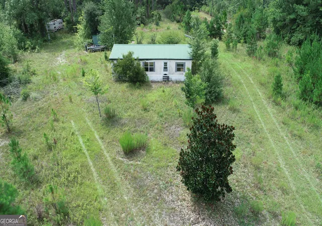 2nd image of 896 Farm Rd, St. George, GA 31562 | MLS# 10822434
