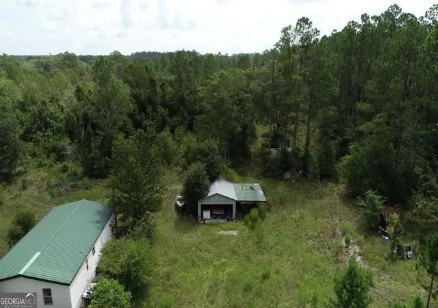 4th image of 896 Farm Rd, St. George, GA 31562 | MLS# 10822434