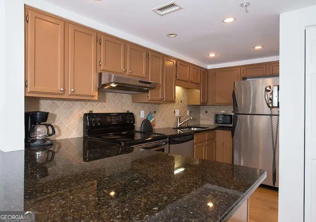 Listing Photo 4 - Condo for sale in building located at 199 14Th St Ne, Atlanta, GA 30309 - Unit #1209