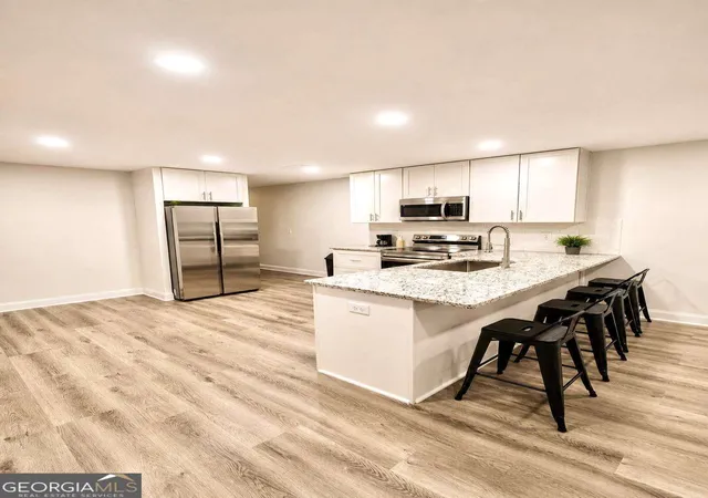 3rd image of 849 Wood St Nw, Atlanta, GA 30318 | MLS# 10788529