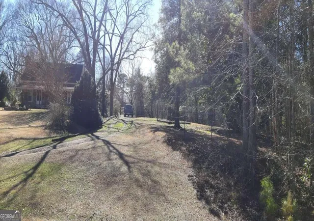 Photo 3 of Single family home for sale at 11953 Henderson Mountain Rd, Fairmount, GA 30139 | MLS# 10255906 | Listing updated on 2026-08-04