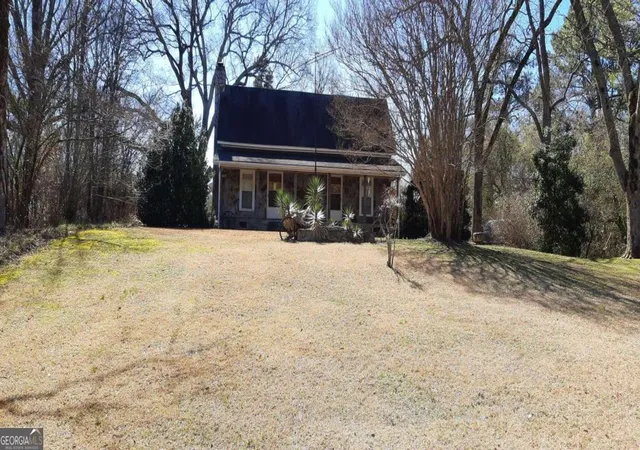 Photo 4 of Single family home for sale at 11953 Henderson Mountain Rd, Fairmount, GA 30139 | MLS# 10255906 | Listing updated on 2026-08-04