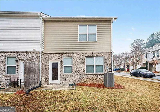 32nd image of 2040 Wildflower Wy, Conyers, GA 30012 | MLS# 10811986