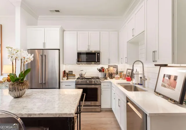 Photo 4 of Condo for sale at 625 Piedmont Ave Ne #4029, Atlanta, GA 30308 | MLS# 10825053 | Listing updated on 2026-09-21