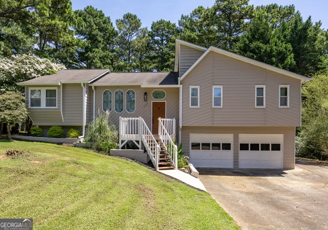 Photo 1 of Single family home for sale at 4754 Seaboard Ct, Acworth, GA 30102 | MLS# 10827369 | Listing updated on 2026-10-28