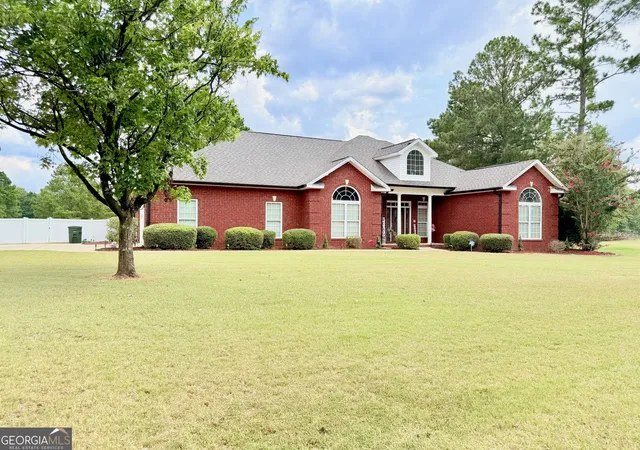 1st image of 211 Broad Meadows Rd, Dublin, GA 31021 | MLS# 10819327