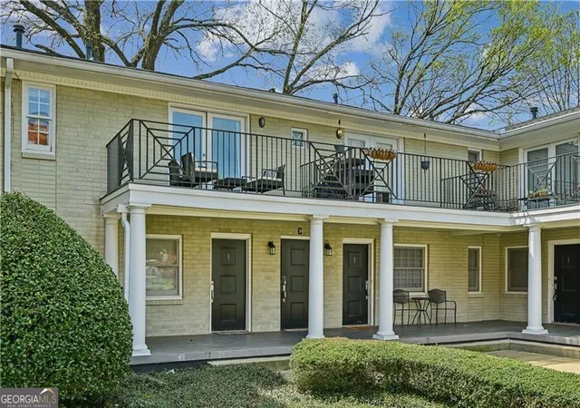 Photo 2 of Condo for sale at 866 Briarcliff Rd Ne #C3, Atlanta, GA 30306 | MLS# 10813295 | Listing updated on 2026-08-30