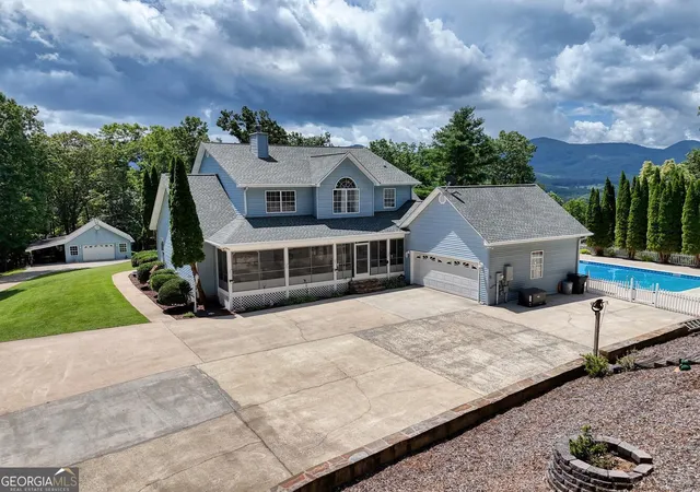 Homes for sale in Blairsville, GA | 266 E Wright Rd, Blairsville, GA 30512 | MLS# 10568591
