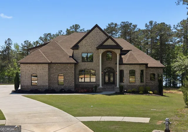 Photo 2 of Single family home for sale at 1804 Lake Pointe Cir, Locust Grove, GA 30248 | MLS# 10781149 | Listing updated on 2026-07-14