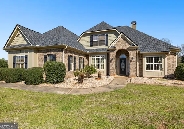 1st image of 21 Hunters Overlook Dr, Senoia, GA 30276 | MLS# 10715305