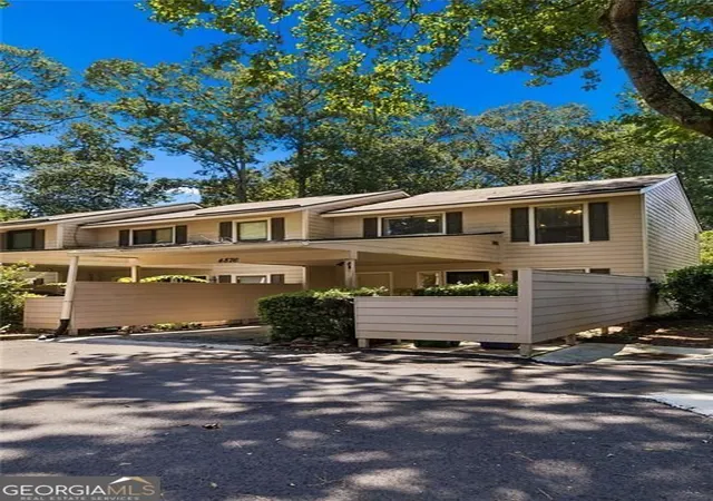 Photo 3 of Condo for sale at 4876 Twin Lakes Trl, Atlanta, GA 30360 | MLS# 10829317 | Listing updated on 2026-09-18