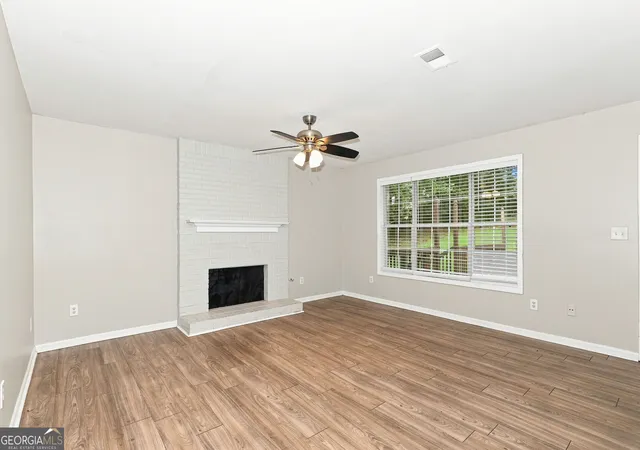 Photo 4 of Single family home for sale at 133 Crown Oaks Dr, Stockbridge, GA 30281 | MLS# 10827672 | Listing updated on 2026-09-18