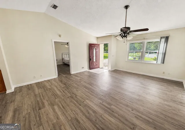 3rd image of 404 Potomac Ct, St. Marys, GA 31558 | MLS# 10823359