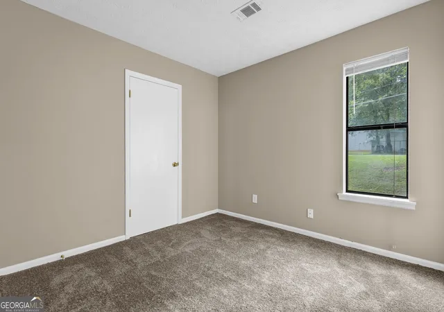 Photo 3 of Single family home for sale at 8997 Huntwood Ln, Riverdale, GA 30274 | MLS# 10781178 | Listing updated on 2026-09-18
