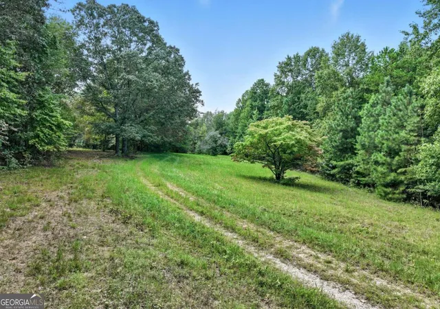Photo 3 of House for sale at 4363 Sardis Rd, Gainesville, GA 30506 | MLS# 10600071 | Listing updated on 2026-09-26