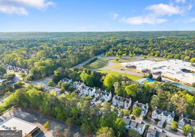 41st image of 200 Abbotts Mill Dr, Johns Creek, GA 30097 | MLS# 10817256