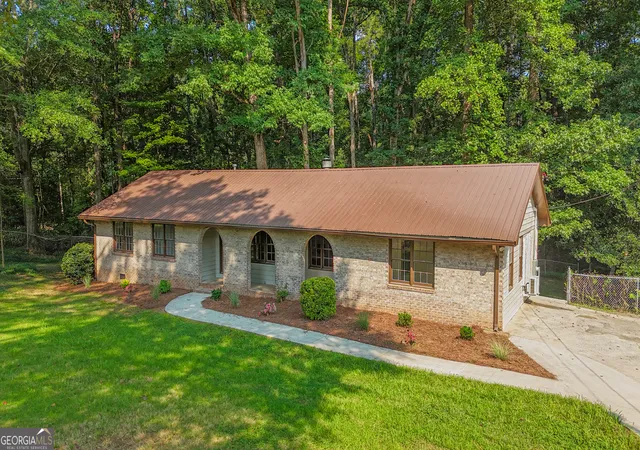 2nd image of 1191 Arrowhead Rd, Watkinsville, GA 30677 | MLS# 10814919