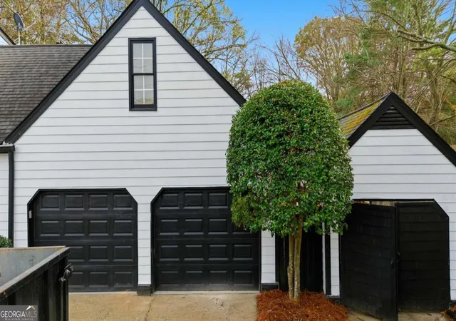 3rd image of 1044 Little Willeo Rd, Marietta, GA 30068 | MLS# 10818882