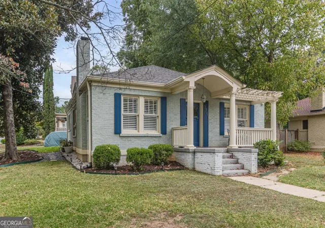 Homes for sale in Atlanta, GA | 1751 Temple Ave, Atlanta, GA 30337 | MLS# 10729171
