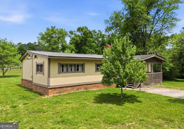 Photo 3 of Single family home for sale at 7470 Hightower Cir, Cumming, GA 30028 | MLS# 10771020 | Listing updated on 2026-08-27