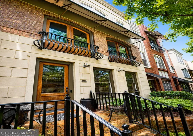 Homes for sale in Atlanta, GA | 1219 Mecaslin St Nw #1, Atlanta, GA 30318 | MLS# 10761022