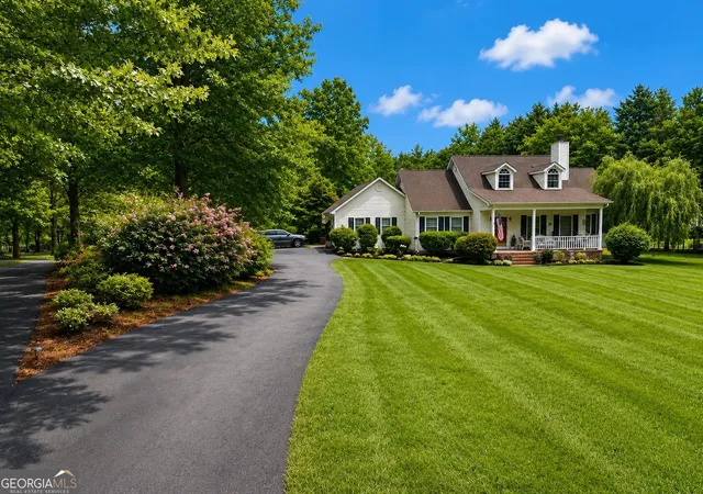 2nd image of 415 S Walkers Mill Rd, Griffin, GA 30224 | MLS# 10805940