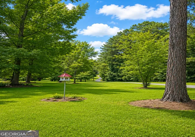 Photo 3 of Single family home for sale at 415 S Walkers Ml Rd, Griffin, GA 30224 | MLS# 10805940 | Listing updated on 2026-07-29