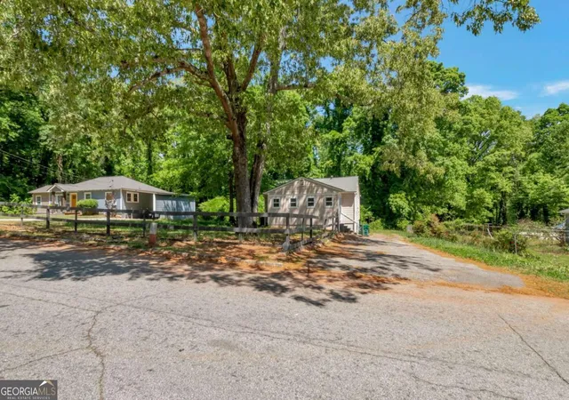 Photo 1 of Single family home for sale at 4436 Highland Rd, Decatur, GA 30035 | MLS# 10756874 | Listing updated on 2026-07-28