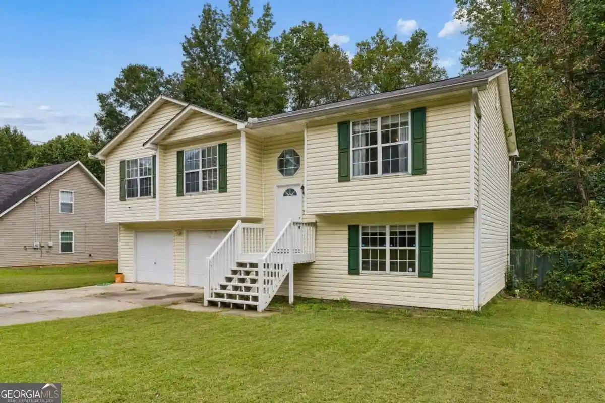Photo 1 of Sale Pending at 7598 Stonebush Way, Douglasville, GA 30134 | MLS# 10871410 | Listing updated on 2026-10-17