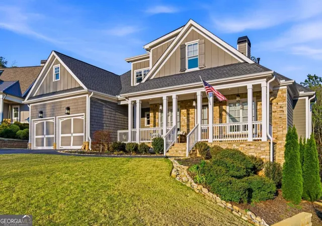 Photo 3 of Single family home for sale at 195 Stoneridge Ct, Dawsonville, GA 30534 | MLS# 10724246 | Listing updated on 2026-08-20