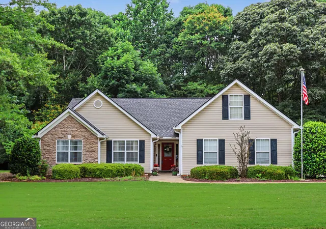 Photo 2 of Single family home for sale at 157 Cabots Creek Dr, Jefferson, GA 30549 | MLS# 10776933 | Listing updated on 2026-08-25