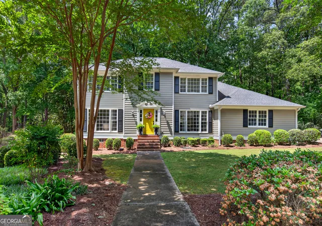 1st image of 501 Ashford Cir, Lagrange, GA 30240 | MLS# 10755098