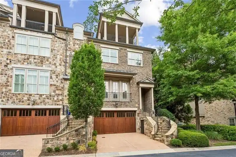 Photo 1 of Townhouse for sale at 2775 Paces Lookout Ln Se, Atlanta, GA 30339 | MLS# 10868937 | Listing updated on 2026-10-21