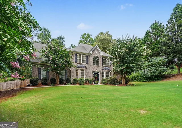 3rd image of 1001 City Market St, Hoschton, GA 30548 | MLS# 10808146