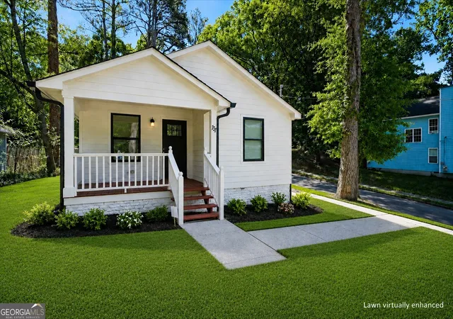 Photo 1 of Single family home for sale at 131 Holly Rd Nw, Atlanta, GA 30314 | MLS# 10768781 | Listing updated on 2026-08-18