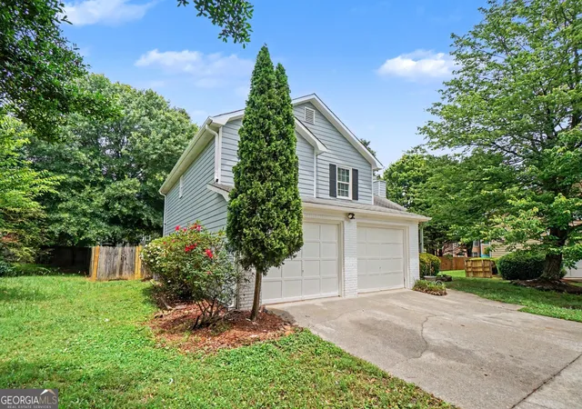 Photo 2 of Sale Pending at 5035 Mickleton Way, Powder Springs, GA 30127 | MLS# 10757703 | Listing updated on 2026-10-01