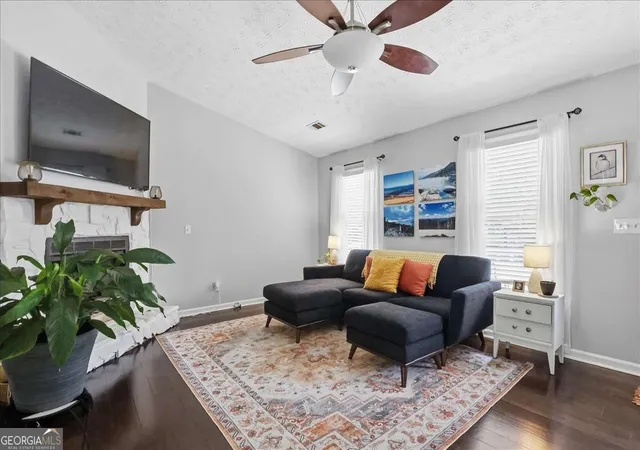 Photo 4 of Single family home for sale at 4805 Brandon Acres Ln, Buford, GA 30519 | MLS# 10763788 | Listing updated on 2026-09-18