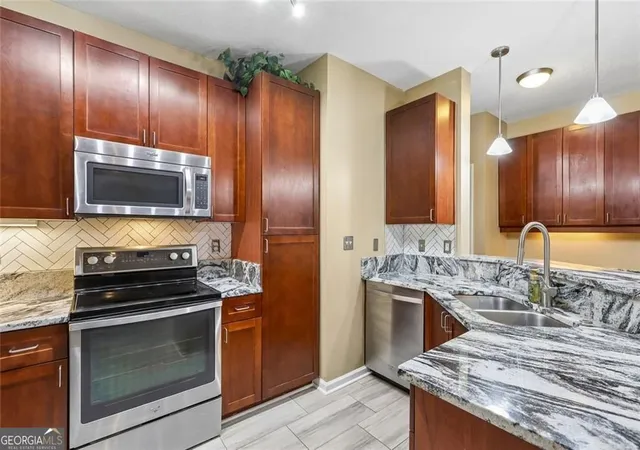 4th image of 400 17Th St Nw #1233, Atlanta, GA 30363 | MLS# 10755610