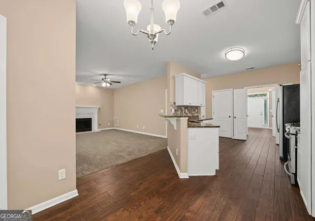 Photo 4 of Single family home for sale at 1730 Saint Julian St, Suwanee, GA 30024 | MLS# 10828630 | Listing updated on 2026-09-11