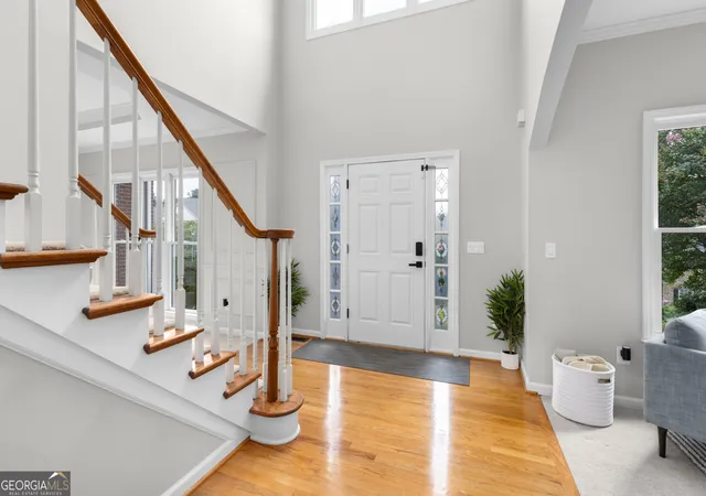 Photo 2 of Single family home for sale at 2630 Stonehill Dr, Cumming, GA 30041 | MLS# 10816091 | Listing updated on 2026-08-22