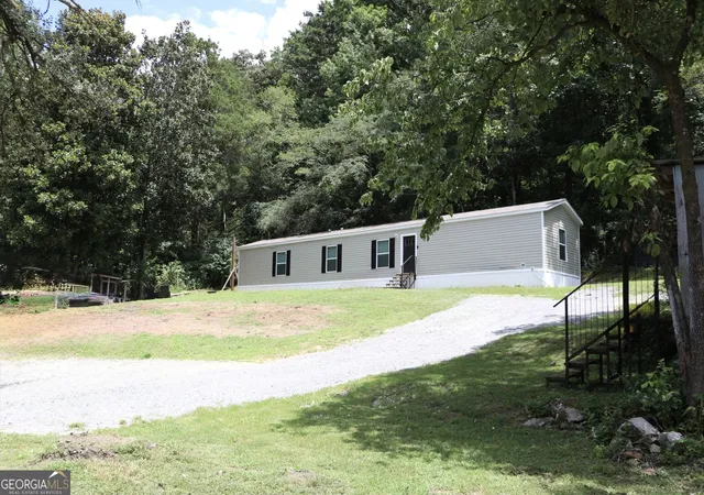 Photo 3 of Manufactured home for sale at 751 Martin Street, Summerville, GA 30747 | MLS# 10808888 | Listing updated on 2026-08-24